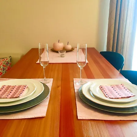 Ciklamen Apartment *