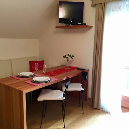 Apartment Ciklamen Bled