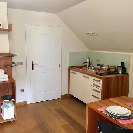 Apartman Ciklamen *